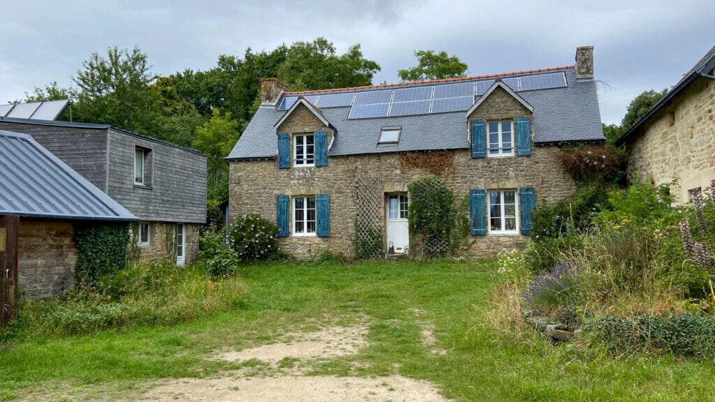 Un des bâtiments de Demain en main